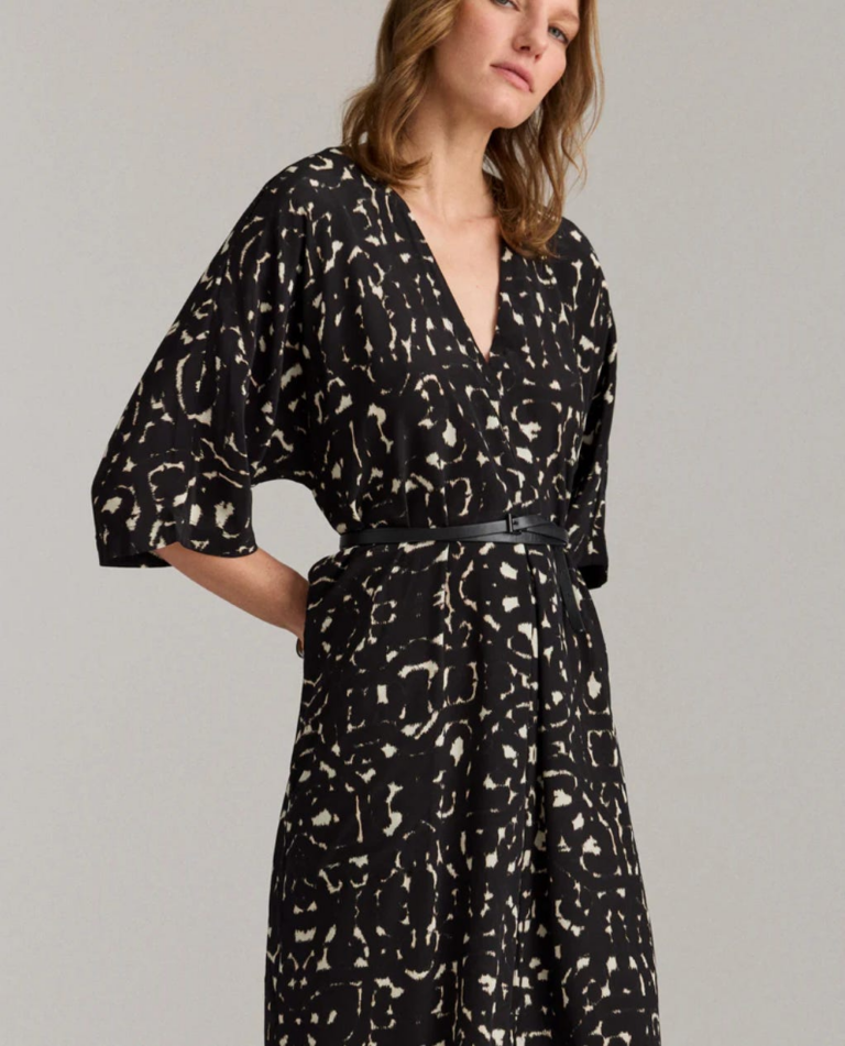Dresses with grown-up hemlines